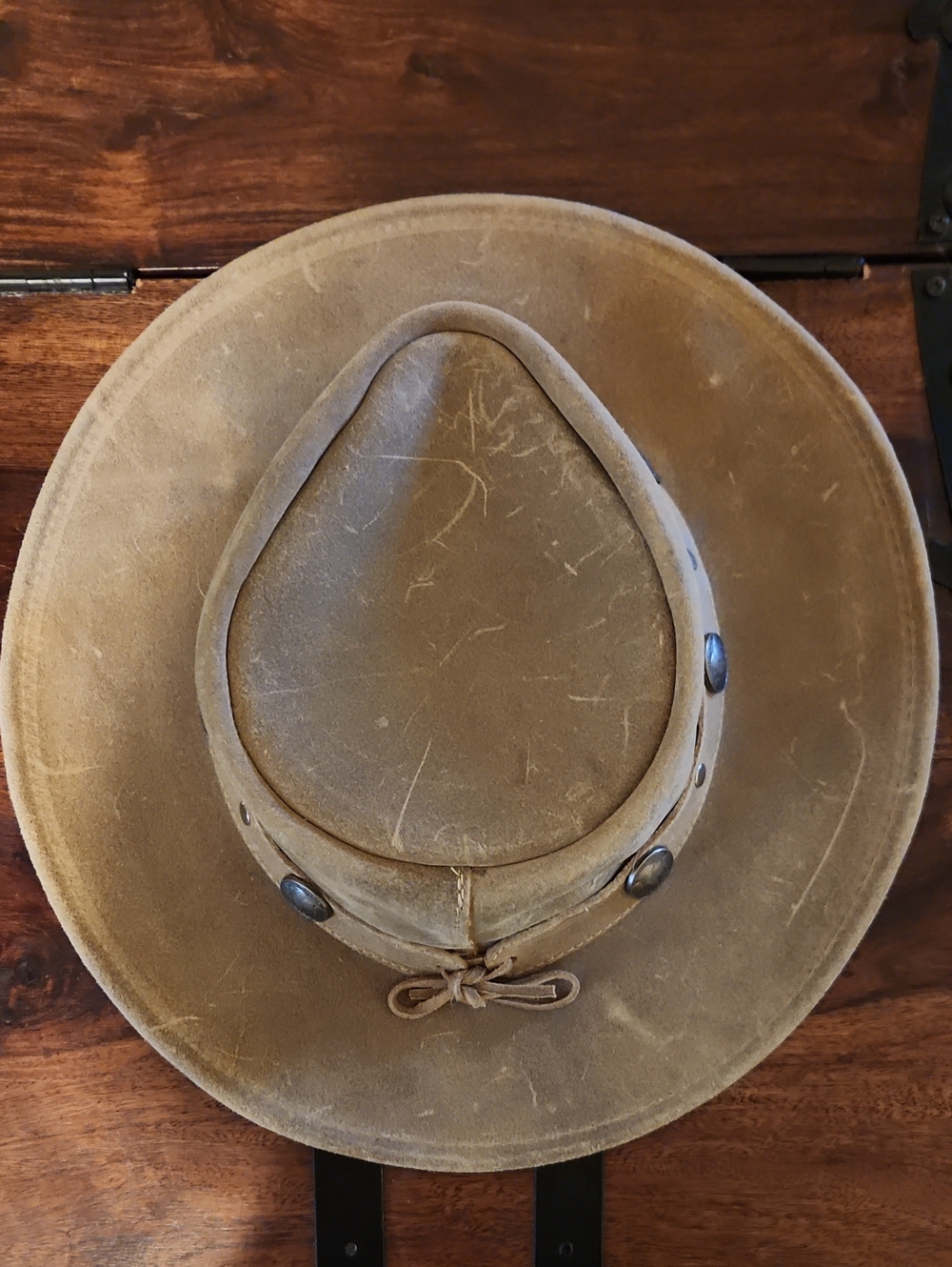 Vintage Minnetonka Outback Buffalo Nickel Leather Hat